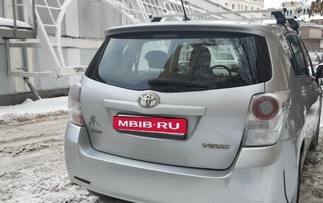 Toyota Verso I, 2009 год, 750 000 рублей, 36 фотография
