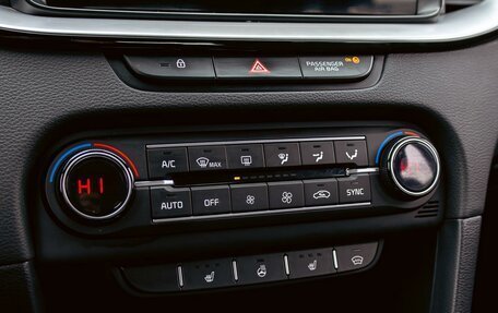 KIA cee'd III, 2021 год, 1 815 000 рублей, 15 фотография