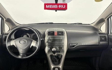 Toyota Auris II, 2007 год, 590 000 рублей, 11 фотография