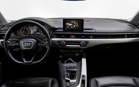 Audi A4, 2019 год, 2 399 000 рублей, 18 фотография