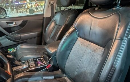 Infiniti QX70, 2015 год, 2 350 000 рублей, 6 фотография