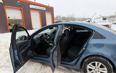 Chevrolet Cruze II, 2013 год, 700 000 рублей, 6 фотография