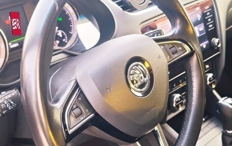 Skoda Octavia, 2017 год, 1 470 000 рублей, 10 фотография