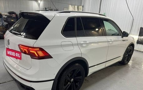 Volkswagen Tiguan II, 2021 год, 4 170 000 рублей, 3 фотография