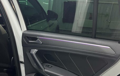 Volkswagen Tiguan II, 2021 год, 4 170 000 рублей, 10 фотография