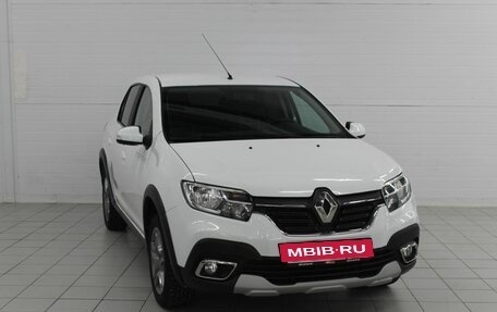 Renault Logan II, 2019 год, 1 150 000 рублей, 3 фотография