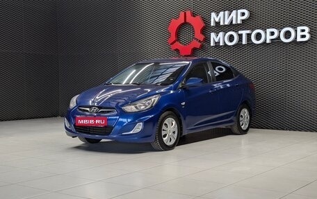 Hyundai Solaris II рестайлинг, 2013 год, 750 000 рублей, 1 фотография