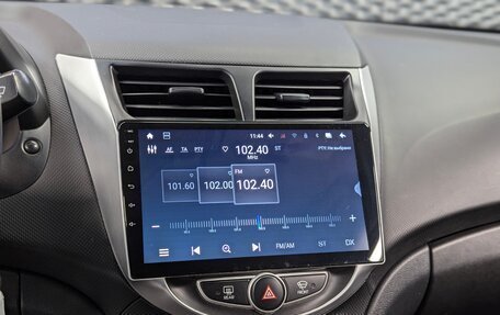 Hyundai Solaris II рестайлинг, 2013 год, 750 000 рублей, 19 фотография