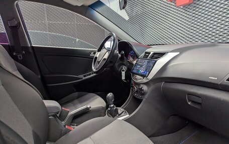 Hyundai Solaris II рестайлинг, 2013 год, 750 000 рублей, 22 фотография