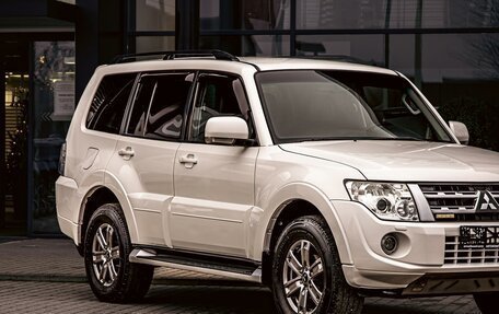 Mitsubishi Pajero IV, 2014 год, 2 215 000 рублей, 7 фотография