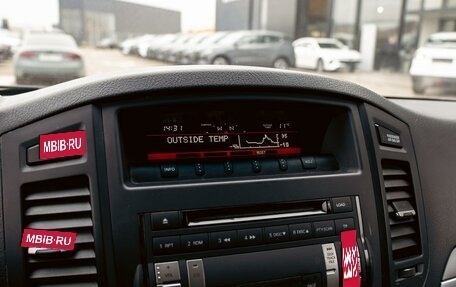 Mitsubishi Pajero IV, 2014 год, 2 215 000 рублей, 15 фотография