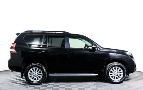 Toyota Land Cruiser Prado 150 рестайлинг 2, 2016 год, 3 990 000 рублей, 4 фотография