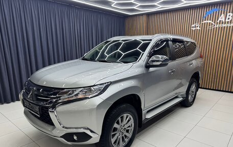 Mitsubishi Pajero Sport III рестайлинг, 2017 год, 2 550 000 рублей, 11 фотография