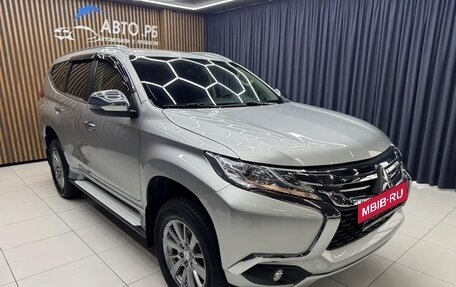 Mitsubishi Pajero Sport III рестайлинг, 2017 год, 2 550 000 рублей, 10 фотография