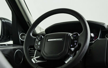 Land Rover Range Rover IV рестайлинг, 2018 год, 5 300 000 рублей, 10 фотография