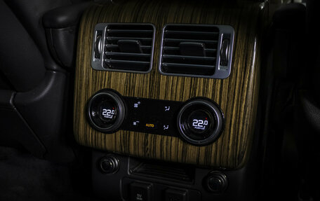 Land Rover Range Rover IV рестайлинг, 2018 год, 5 300 000 рублей, 17 фотография