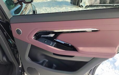 Land Rover Range Rover Evoque II, 2025 год, 6 500 000 рублей, 15 фотография