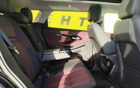 Land Rover Range Rover Evoque II, 2025 год, 6 500 000 рублей, 14 фотография