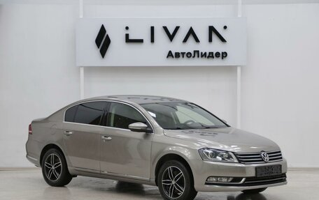 Volkswagen Passat B7, 2013 год, 949 000 рублей, 1 фотография