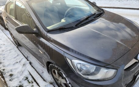 Hyundai Solaris II рестайлинг, 2014 год, 610 000 рублей, 3 фотография