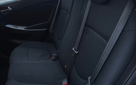 Hyundai Solaris II рестайлинг, 2011 год, 950 000 рублей, 13 фотография