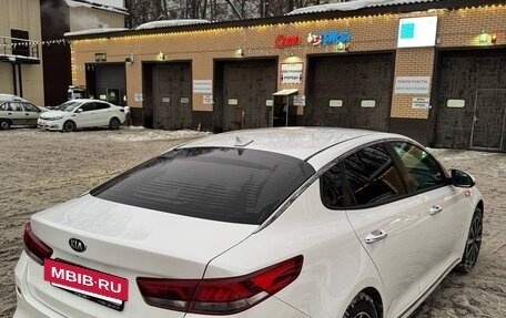 KIA Optima IV, 2019 год, 2 600 000 рублей, 6 фотография