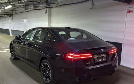 BMW 5 серия, 2025 год, 8 590 000 рублей, 2 фотография