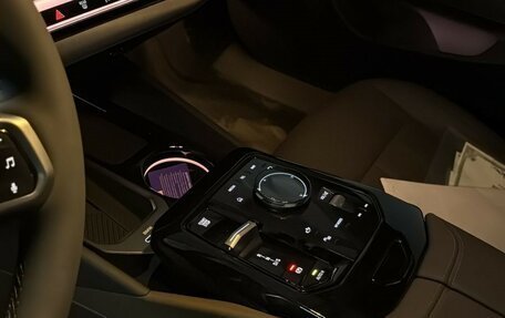 BMW 5 серия, 2025 год, 8 590 000 рублей, 6 фотография