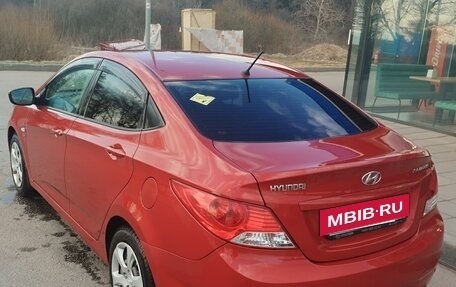 Hyundai Solaris II рестайлинг, 2014 год, 980 000 рублей, 3 фотография