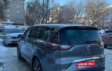 Renault Espace V рестайлинг, 2015 год, 2 100 000 рублей, 2 фотография