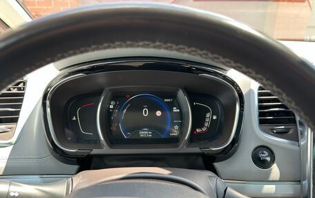 Renault Espace V рестайлинг, 2015 год, 2 100 000 рублей, 17 фотография