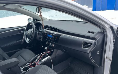 Toyota Corolla, 2013 год, 1 370 000 рублей, 15 фотография