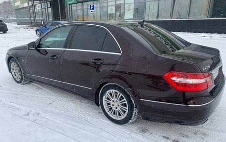 Mercedes-Benz E-Класс, 2009 год, 1 500 000 рублей, 4 фотография