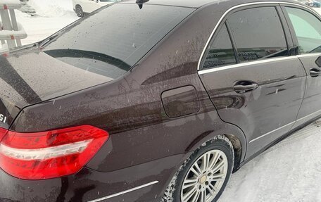 Mercedes-Benz E-Класс, 2009 год, 1 500 000 рублей, 15 фотография