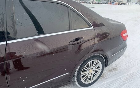 Mercedes-Benz E-Класс, 2009 год, 1 500 000 рублей, 12 фотография