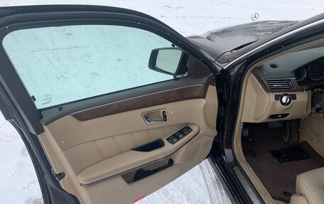 Mercedes-Benz E-Класс, 2009 год, 1 500 000 рублей, 20 фотография