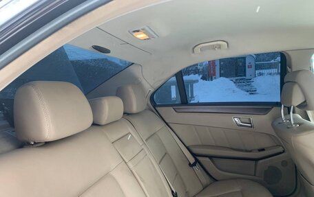 Mercedes-Benz E-Класс, 2009 год, 1 500 000 рублей, 33 фотография