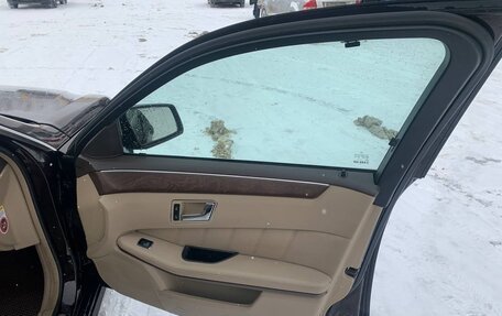 Mercedes-Benz E-Класс, 2009 год, 1 500 000 рублей, 26 фотография