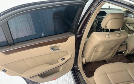 Mercedes-Benz E-Класс, 2009 год, 1 500 000 рублей, 28 фотография