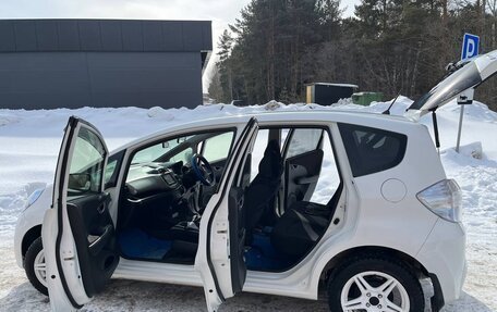 Honda Fit III, 2013 год, 830 000 рублей, 10 фотография