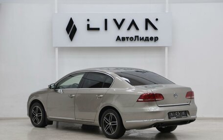 Volkswagen Passat B7, 2013 год, 949 000 рублей, 2 фотография