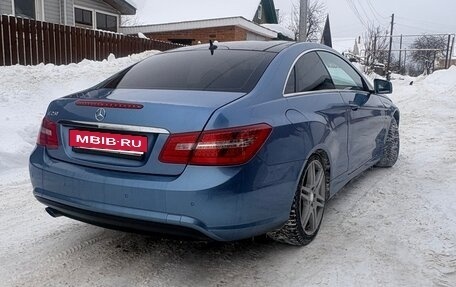 Mercedes-Benz E-Класс, 2011 год, 1 700 000 рублей, 15 фотография
