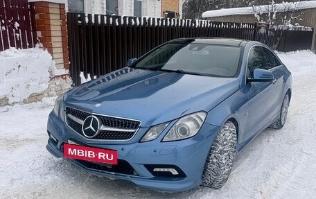 Mercedes-Benz E-Класс, 2011 год, 1 700 000 рублей, 22 фотография