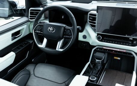 Toyota Sequoia, 2025 год, 15 000 000 рублей, 15 фотография