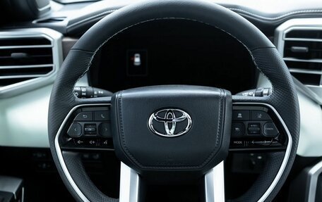 Toyota Sequoia, 2025 год, 15 000 000 рублей, 17 фотография