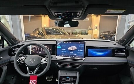 Volkswagen Tiguan, 2025 год, 5 100 000 рублей, 27 фотография