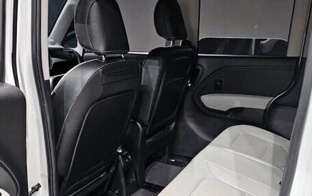 KIA Ray, 2024 год, 2 050 000 рублей, 10 фотография