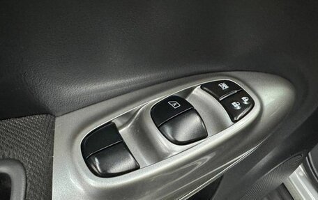 Nissan Juke II, 2015 год, 1 300 000 рублей, 16 фотография