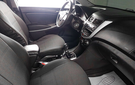 Hyundai Solaris II рестайлинг, 2012 год, 779 000 рублей, 11 фотография