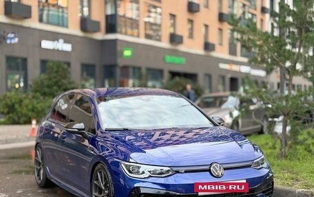 Volkswagen Golf R, 2021 год, 4 950 000 рублей, 10 фотография